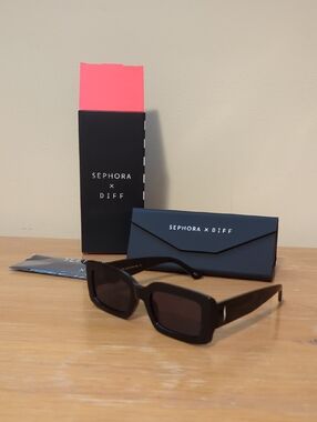 Sephora x Diff Sunglasses Brand New ( Diff Indy Sunglasses)